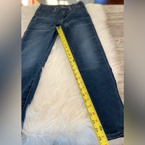 J. CREW FACTORY 9" High-Rise Skinny Jeans -Style J6584 - 28 - Picture 4 of 9